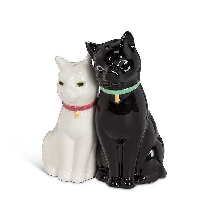 Salt & Pepper Shakers - Cuddling Cats