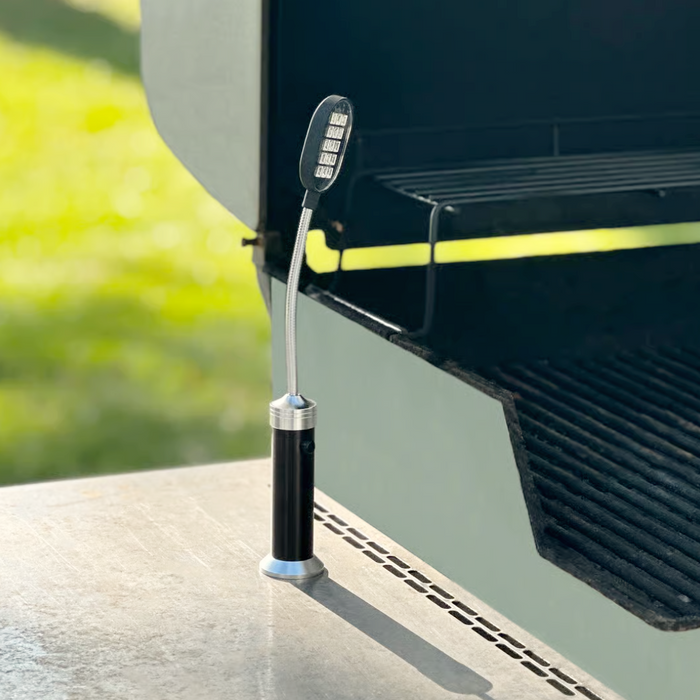 Rotating Magnetic Grill Light