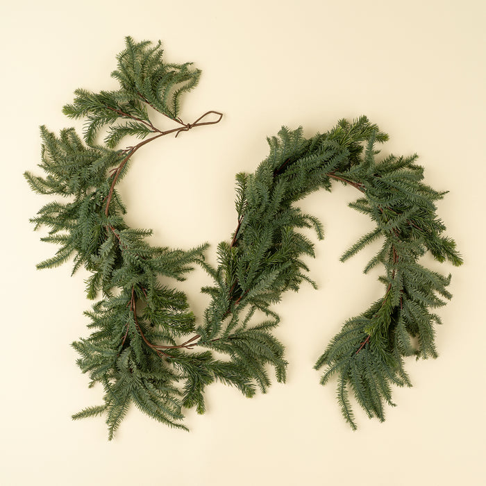 Highland Pine real Touch Garland