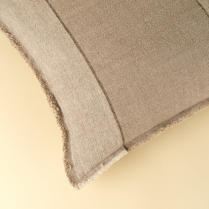 20" x 20" Percy Pillow - Sand