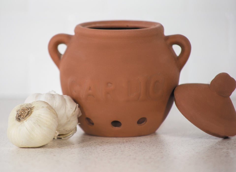 Terracotta garlic Keeper