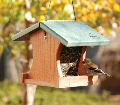 Going Green™ 1.75 lbs. Small Ranch Feeder - WoodlinkBerry Hill - Country Living Products