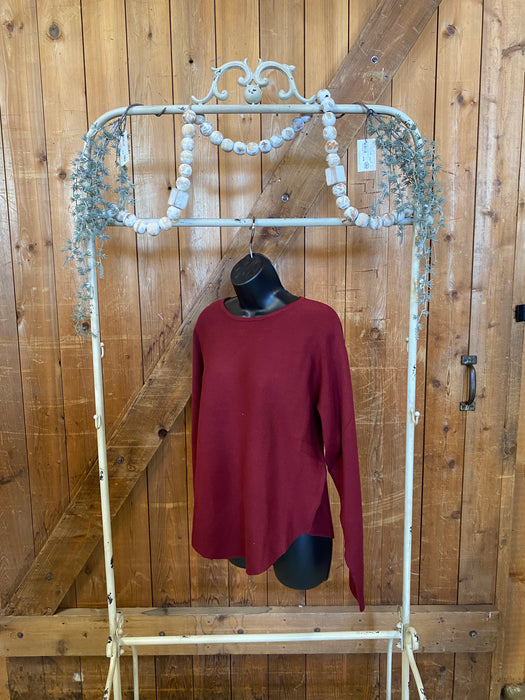 Scooped Bottom Sweater - Wine