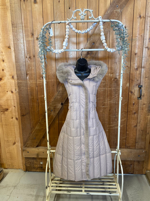 Beige Puffer Vest with Fur
