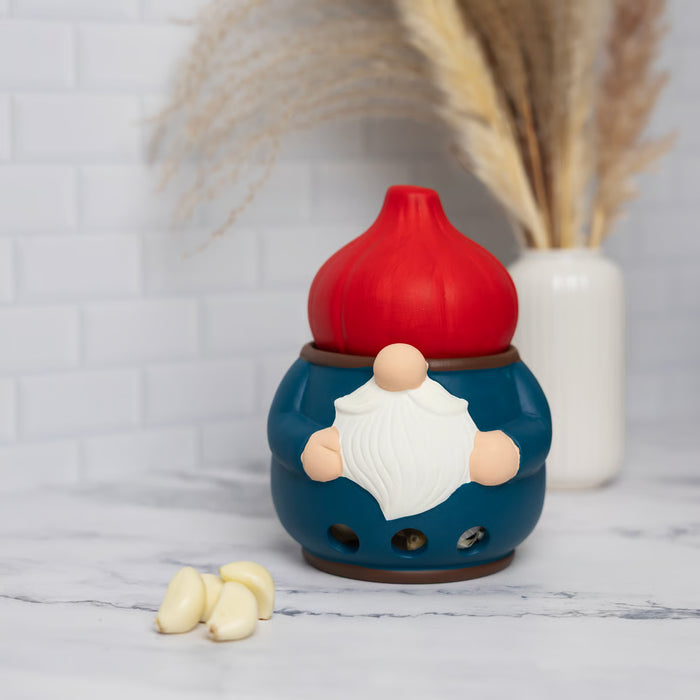 Terracotta garlic Keeper - Gnome