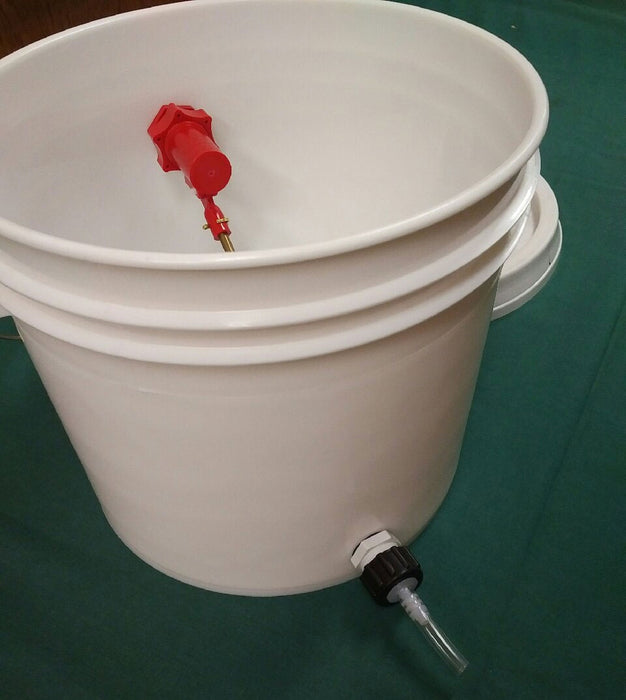 Water Bucket Float Kit - Berry Hill - Country Living Products